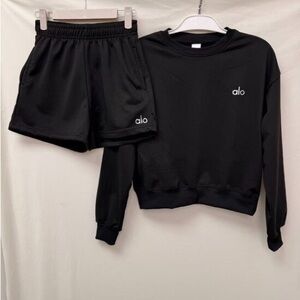 Alo Yoga Black Cropped Crew Neck Sweatshirt + High-Waisted Shorts Two-Piece Set
